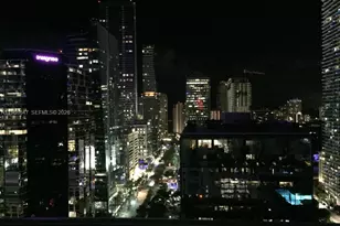 1060 Brickell Ave, Miami, FL 33131 - Photo 8