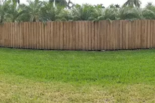 1016 NE 5th St, Hallandale Beach, FL 33009 - Photo 10