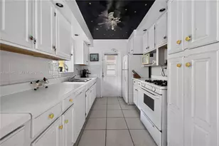1004 Mandarin Isle, Fort Lauderdale, FL 33315 - Photo 16