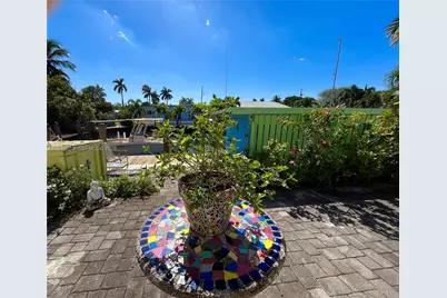1004 Mandarin Isle, Fort Lauderdale, FL 33315 - Photo 2