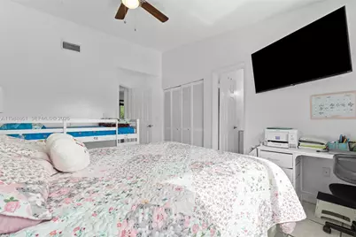 3309 San Remo Cir, Homestead, FL 33035 - Photo 38