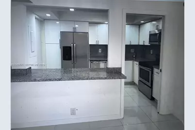 4000 Towerside Ter #609, Miami, FL 33138 - Photo 6
