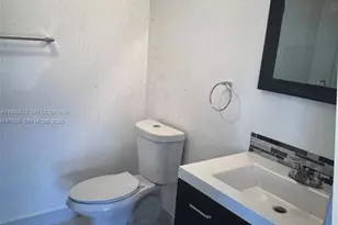 4000 Towerside Terrace, Miami, FL 33138 - Photo 10