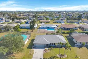 4145 SW 6th Pl, Cape Coral, FL 33914 - Photo 4