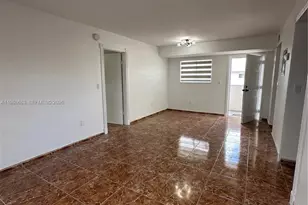 6091 W 22nd Ct, Hialeah, FL 33016 - Photo 4