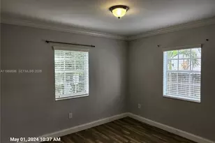 1023 SW 12th Ct, Miami, FL 33135 - Photo 4