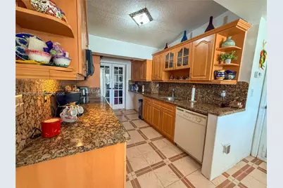 9971 SW 41st Ter, Miami, FL 33165 - Photo 10