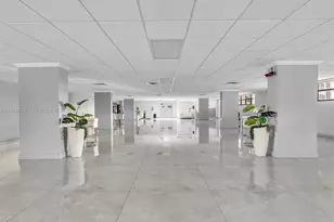 600 E Parkview Dr, Hallandale Beach, FL 33009 - Photo 12