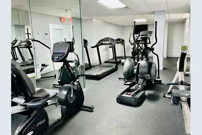 600 E Parkview Dr #316, Hallandale Beach, FL 33009 - Photo 18