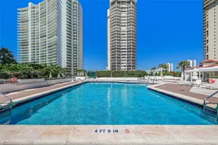 20185 E Country Club Dr, Aventura, FL 33180 - Photo 28