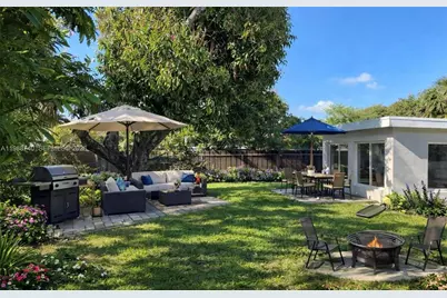 831 SW 39th Ave, Fort Lauderdale, FL 33312 - Photo 18