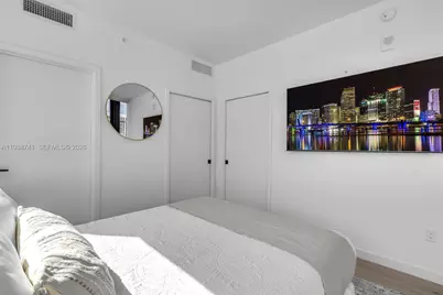 225 N Miami Ave #1709, Miami, FL 33131 - Photo 20