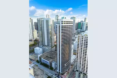 225 N Miami Ave #1709, Miami, FL 33131 - Photo 2