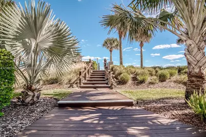 3737 Collins Ave #S-203, Miami Beach, FL 33140 - Photo 24