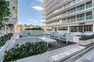 3737 Collins Ave, Miami Beach, FL 33140 - Photo 1