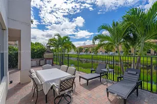 3332 W 95th Terrace, Hialeah, FL 33018 - Photo 36