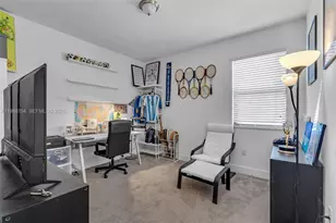 3332 W 95th Terrace, Hialeah, FL 33018 - Photo 18