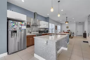 3332 W 95th Terrace, Hialeah, FL 33018 - Photo 14