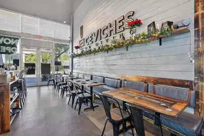 Turnkey Peruvian Restaurant For Sale in Prime Biscayne Blvd Locatio, Miami, FL 33138 - Photo 4