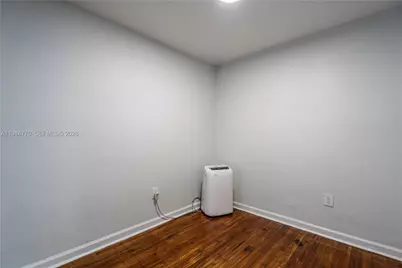 7931 East Dr #404, North Bay Village, FL 33141 - Photo 16