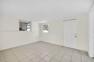 6325 W 12th Ave, Hialeah, FL 33012 - Photo 18