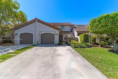 11378 SW 84th Ln, Miami, FL 33173 - Photo 2