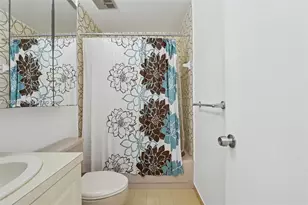 9585 SW 1st Terrace, Miami, FL 33174 - Photo 28