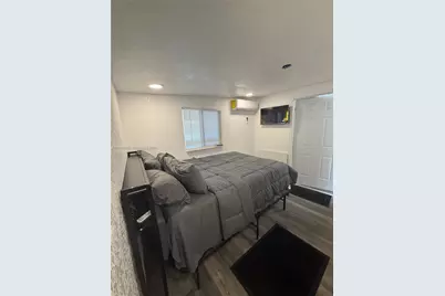 1608 NW 51st Ter #E, Miami, FL 33142 - Photo 10