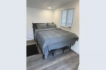 1608 NW 51st Ter #E, Miami, FL 33142 - Photo 4