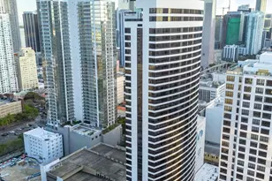 225 N Miami, Miami, FL 33131 - Photo 2