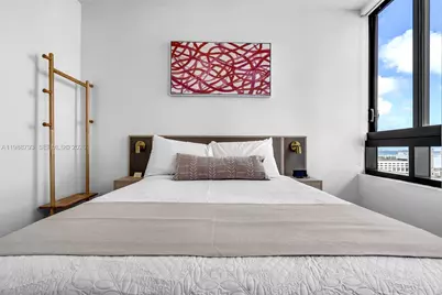 225 N Miami #1705, Miami, FL 33131 - Photo 18