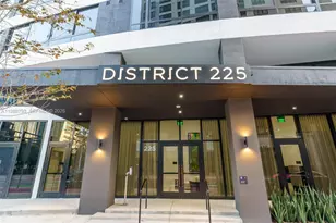 225 N Miami, Miami, FL 33131 - Photo 1