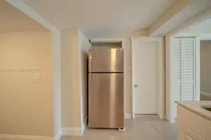 829 NW 56th St, Miami, FL 33127 - Photo 8