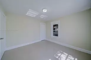 829 NW 56th St, Miami, FL 33127 - Photo 18