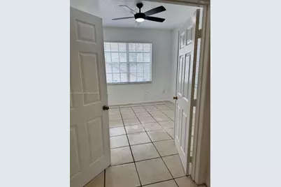 12471 SW 42nd St, Miramar, FL 33027 - Photo 16