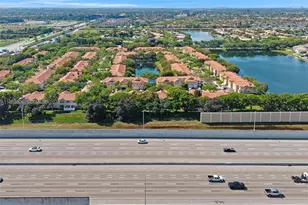 12471 SW 42nd St, Miramar, FL 33027 - Photo 8