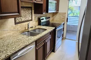 2810 Riverside Dr, Coral Springs, FL 33065 - Photo 4