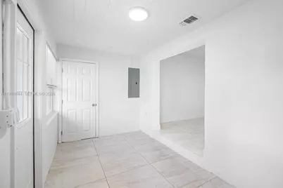 529 NW 42nd St, Miami, FL 33127 - Photo 6