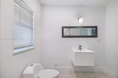 529 NW 42nd St, Miami, FL 33127 - Photo 18