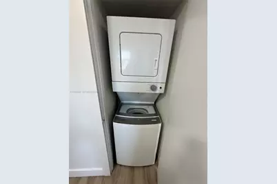 1971 NW 2nd Ct #8, Miami, FL 33136 - Photo 6