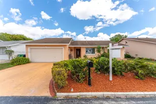 10021 SW 145th Pl, Miami, FL 33186 - Photo 2