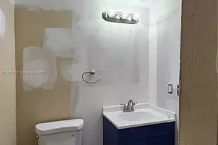 2260 NW 59th Wy, Lauderhill, FL 33313 - Photo 24