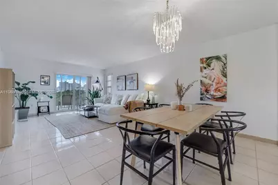2455 Flamingo Dr #504, Miami Beach, FL 33140 - Photo 4