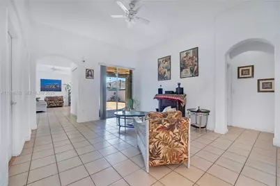 1173 NW 135th Ct, Miami, FL 33182 - Photo 6