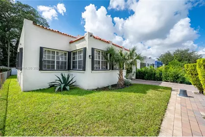 1844 NW 47th St, Miami, FL 33142 - Photo 2