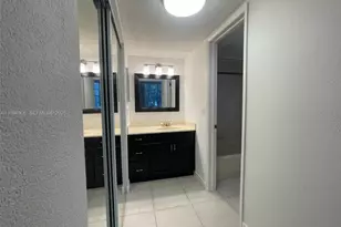 9441 Live Oak Pl, Davie, FL 33324 - Photo 22