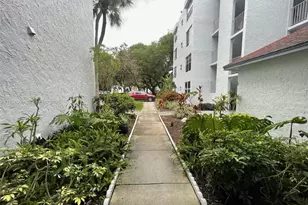 9441 Live Oak Pl, Davie, FL 33324 - Photo 28