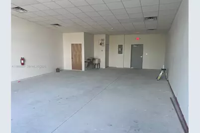 11890 SW 220th St, Miami, FL 33170 - Photo 8