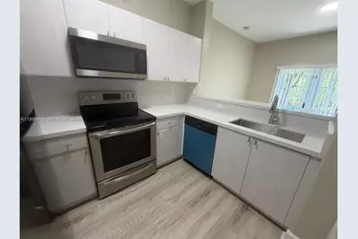 2637 SE 16th Ter #107, Homestead, FL 33035 - Photo 12