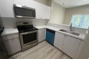 2637 SE 16th Terrace, Homestead, FL 33035 - Photo 12